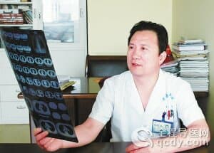 生命至上 用精湛医术为患者险中求生——心胸外科黄继江