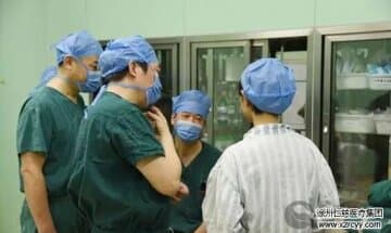 徐州仁慈医美专家团成员李发成教授成功完成面部填充手术