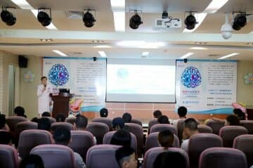 徐州市儿童医院成功举办“关爱癫痫，守护健康”大型公益活动