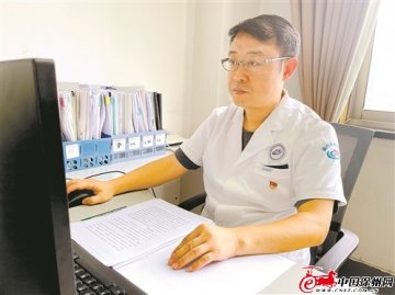 护佑百姓健康 践行无悔人生——记徐州市疾控中心食品安全与学校卫生科副科长苗升浩