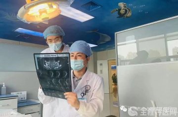 9.20全国爱牙日 徐州中心医院儿童口腔专病门诊开展义诊和涂氟活动