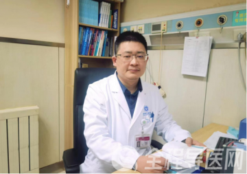 徐州市儿童医院神经外科李政委:孩子呕吐、哭闹,可能是脑肿瘤作祟