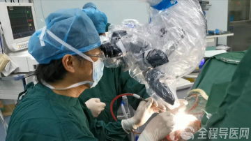徐医附院小儿神经外科成功完成一例高难度四脑室-脑干巨大肿瘤