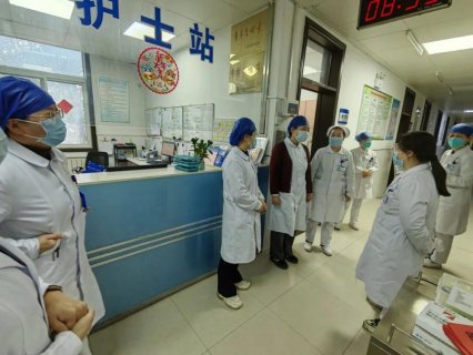 北京地坛医院赵海芹主任护师来徐开展中医护理技术交流