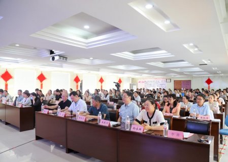 徐州市妇幼保健院启动儿童预防接种评估门诊并召开专题培训班