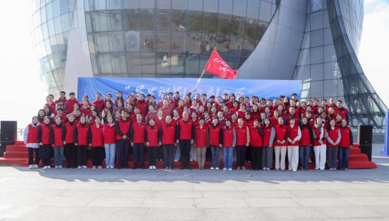 市卫健委开展“识别卒中,即刻行动——世界卒中日徐州云龙湖公益行”活动