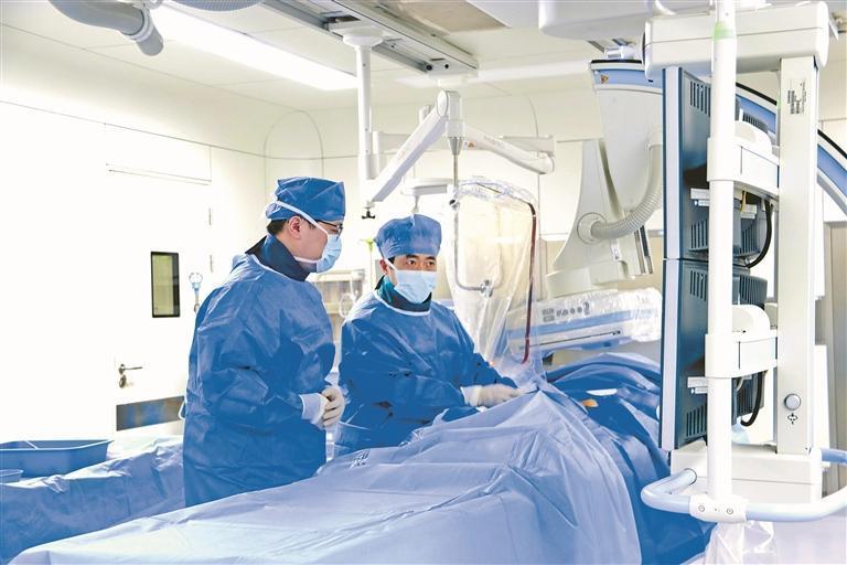 春节里的生命守护——徐州市中心医院血管外科成功抢救急危重症患者