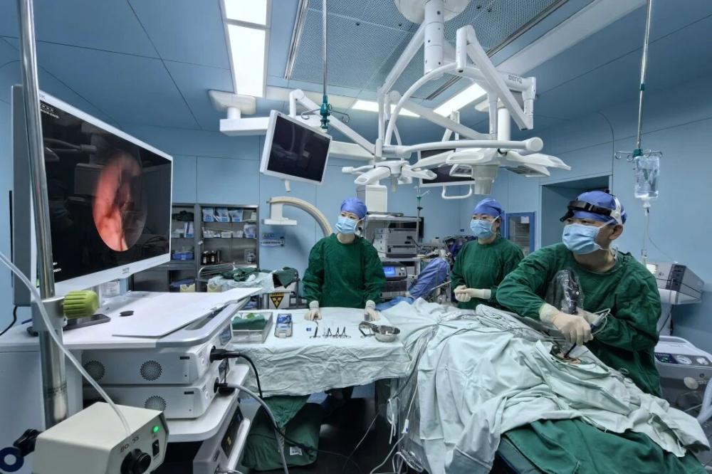 娃总说“听不见”？徐州市妇幼保健院柳荫主任团队微创巧解耳部困扰