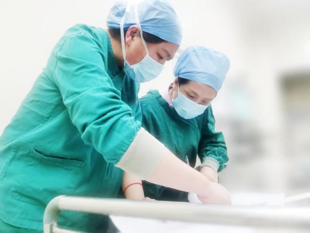 徐州市妇幼保健院手术室“绿色通道”：多学科接力，为母婴生命争分夺秒
