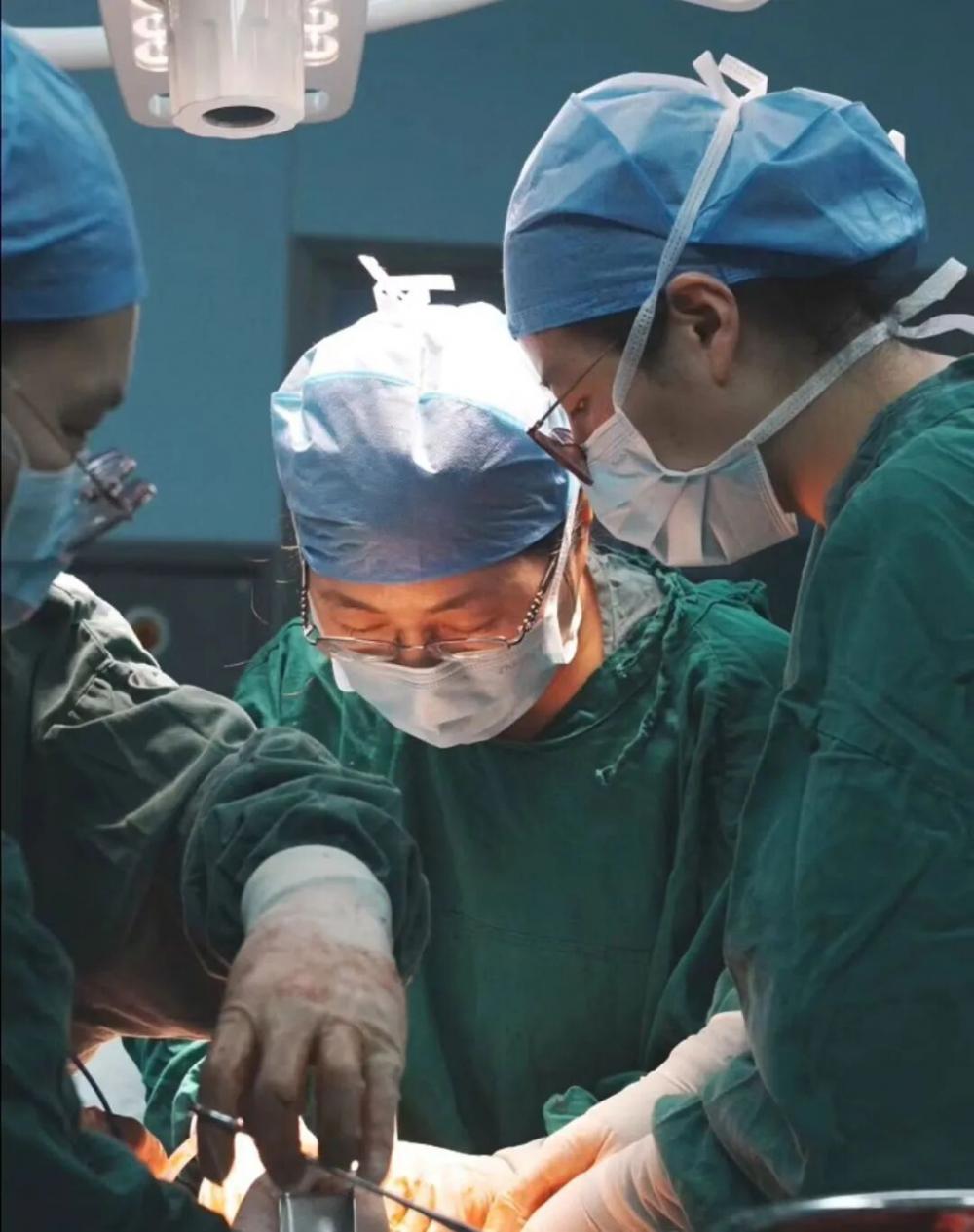 绝经五年又来“大姨妈”查出子宫内膜癌 徐州妇科专家提醒：绝经后出血必须立即就医
