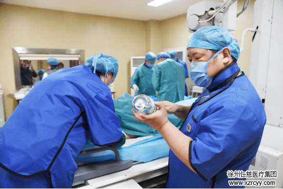 治疗手伤却被发现患静脉血栓 手外科专家实施介入手术溶栓
